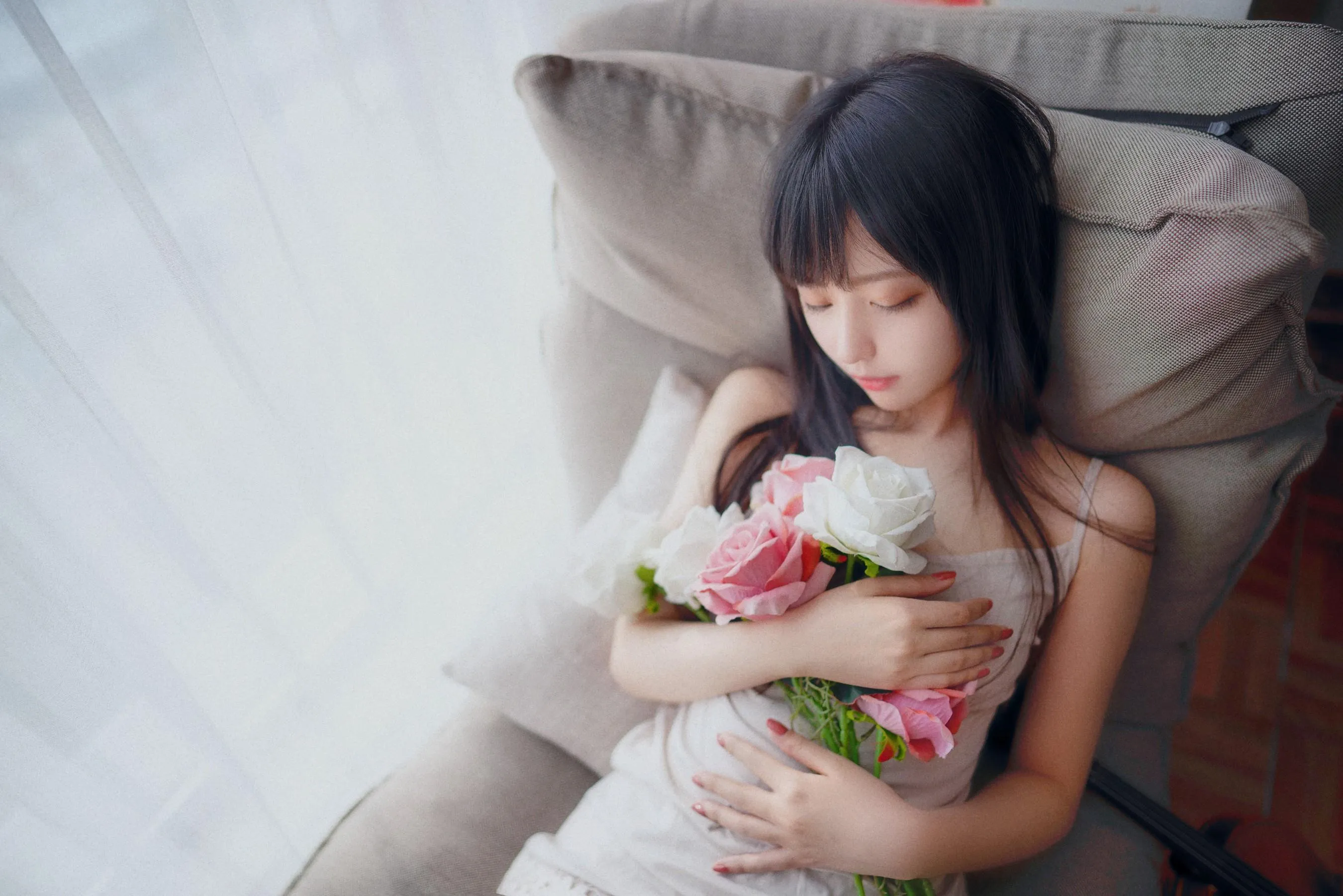 Shika小鹿鹿 – NO.88 长发姑娘 [22P]插图1